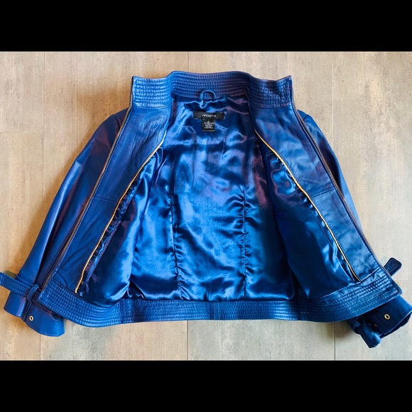 Leather jacket - Picture 3 of 8